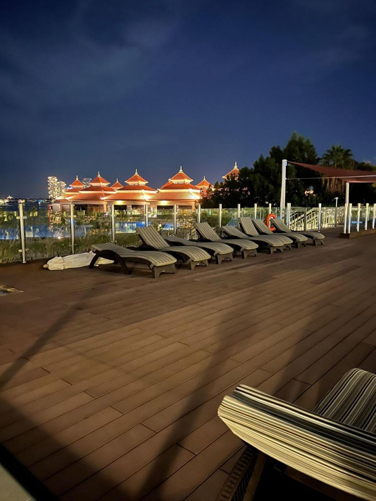Luxurious By The In The Palm Jumeirah