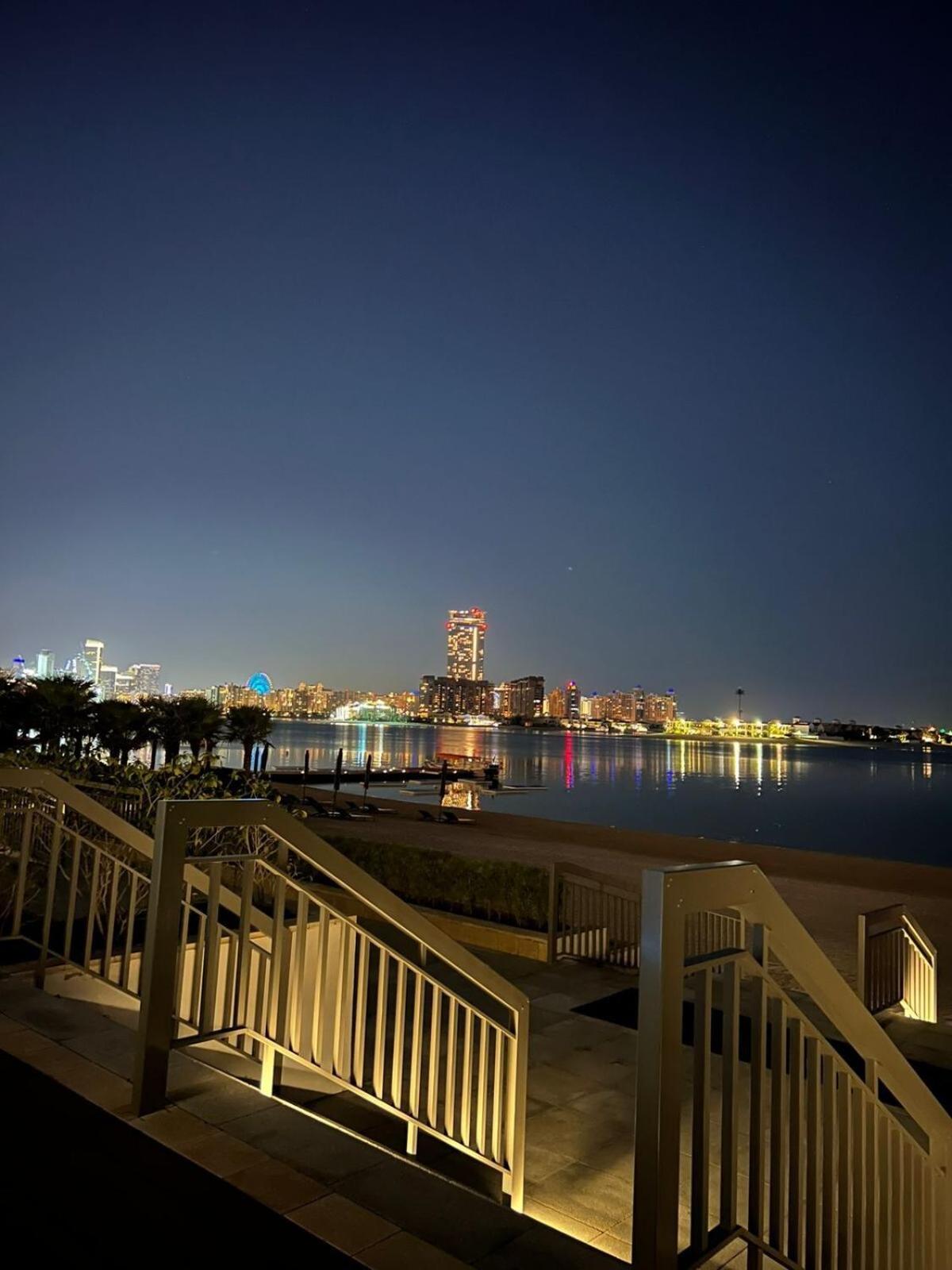 Luxurious By The In The Palm Jumeirah Appartement *