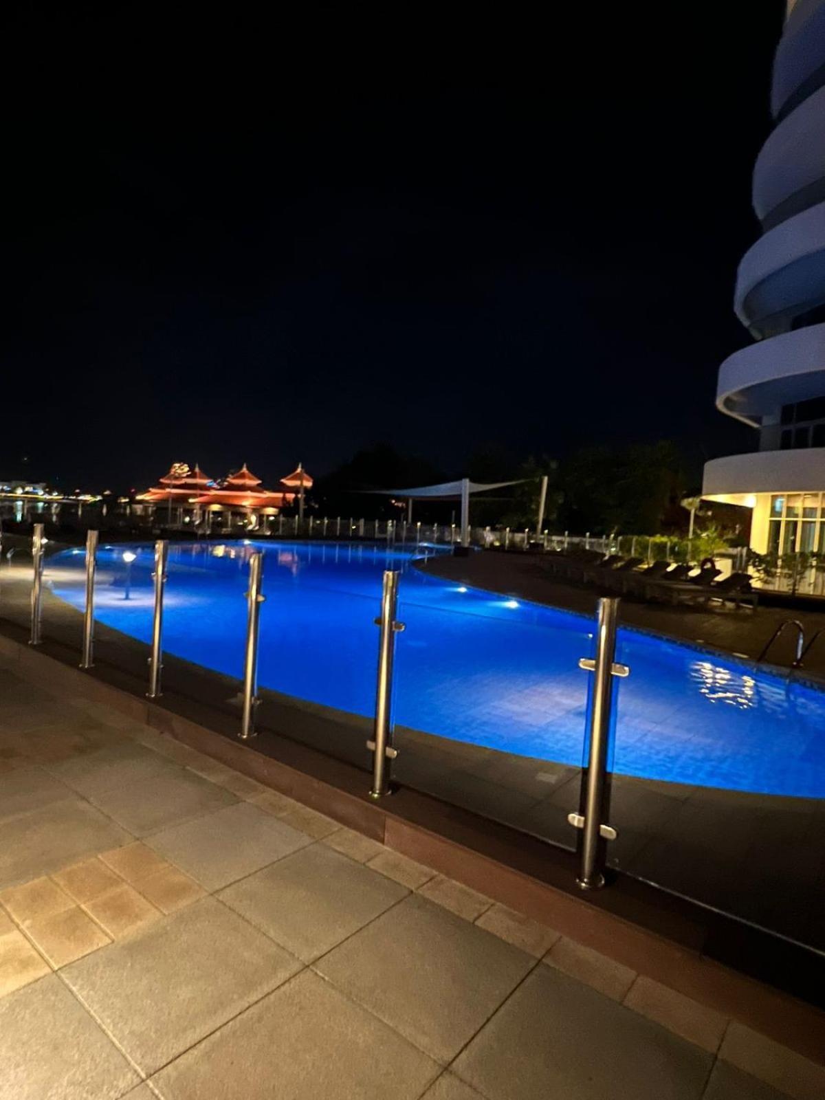 Appartement Luxurious By The In The Palm Jumeirah *